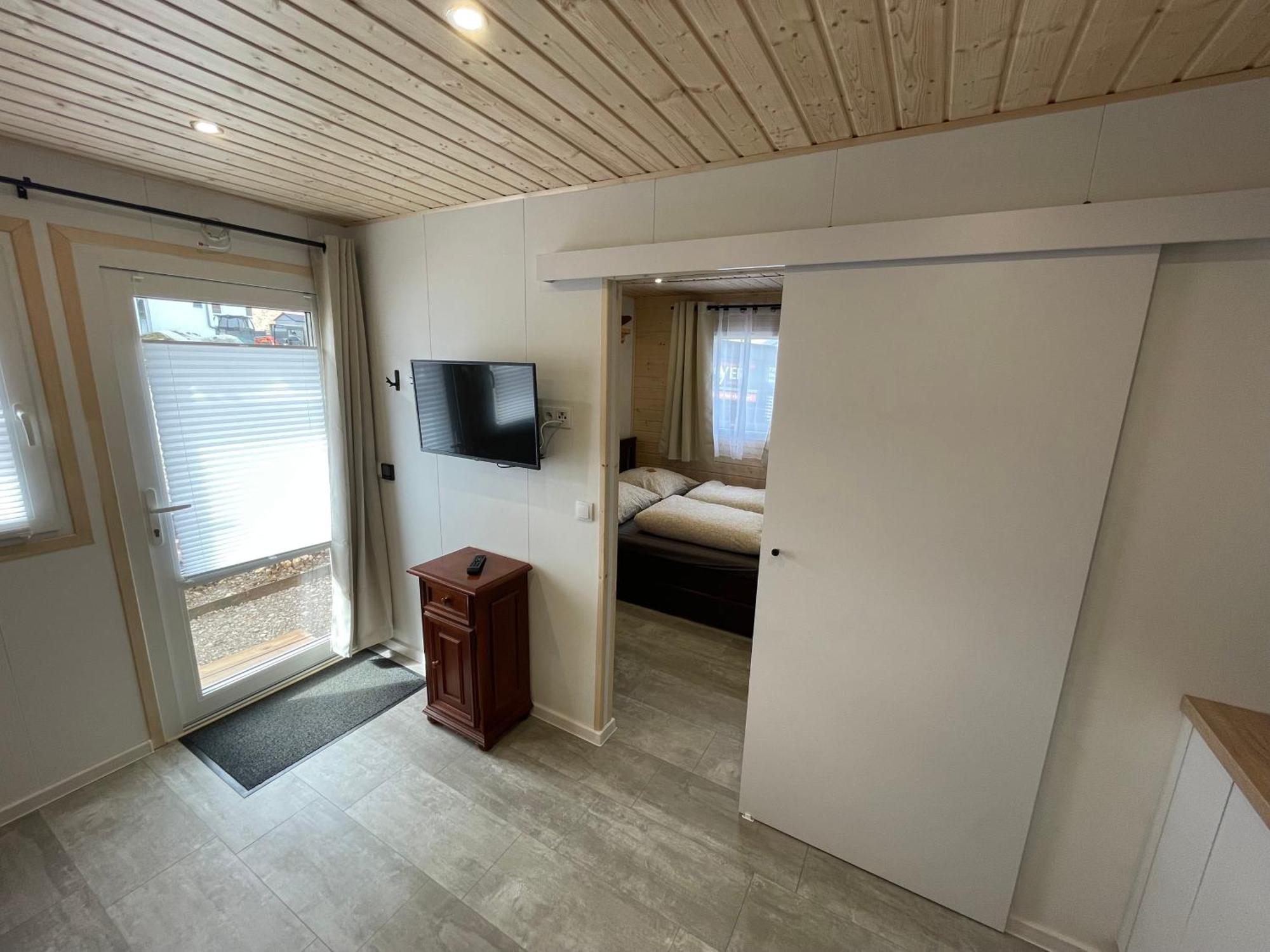 Tinyhaus #4 Huelben - Ortsrand - Kostenlose Parkplaetze Hulben 외부 사진